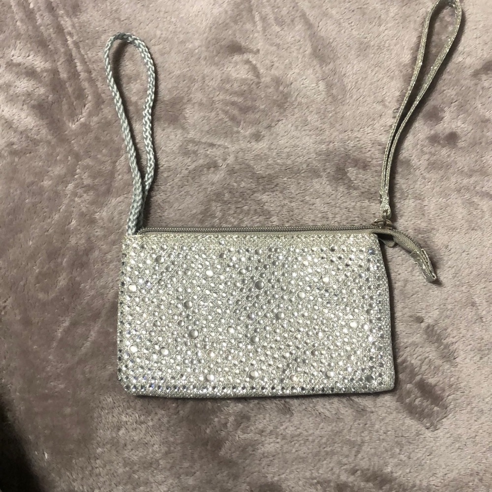Silver sparkly wristlet